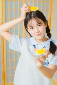 憋尿小说